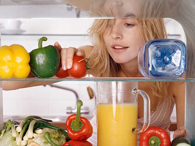Cách khắc phục mùi hôi cho tủ lạnh